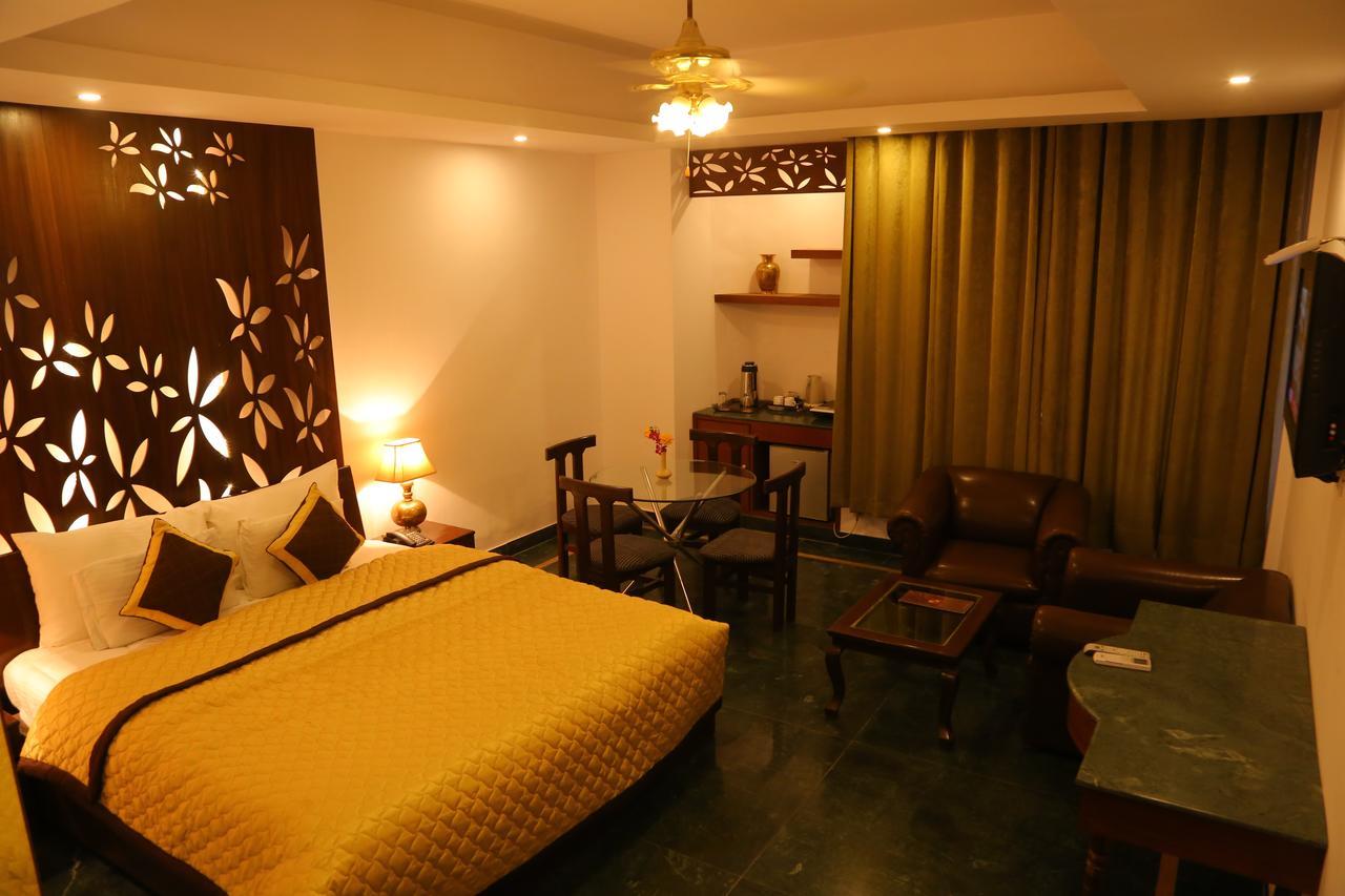 Magsons Resorts Vrindavan Kosi Extérieur photo