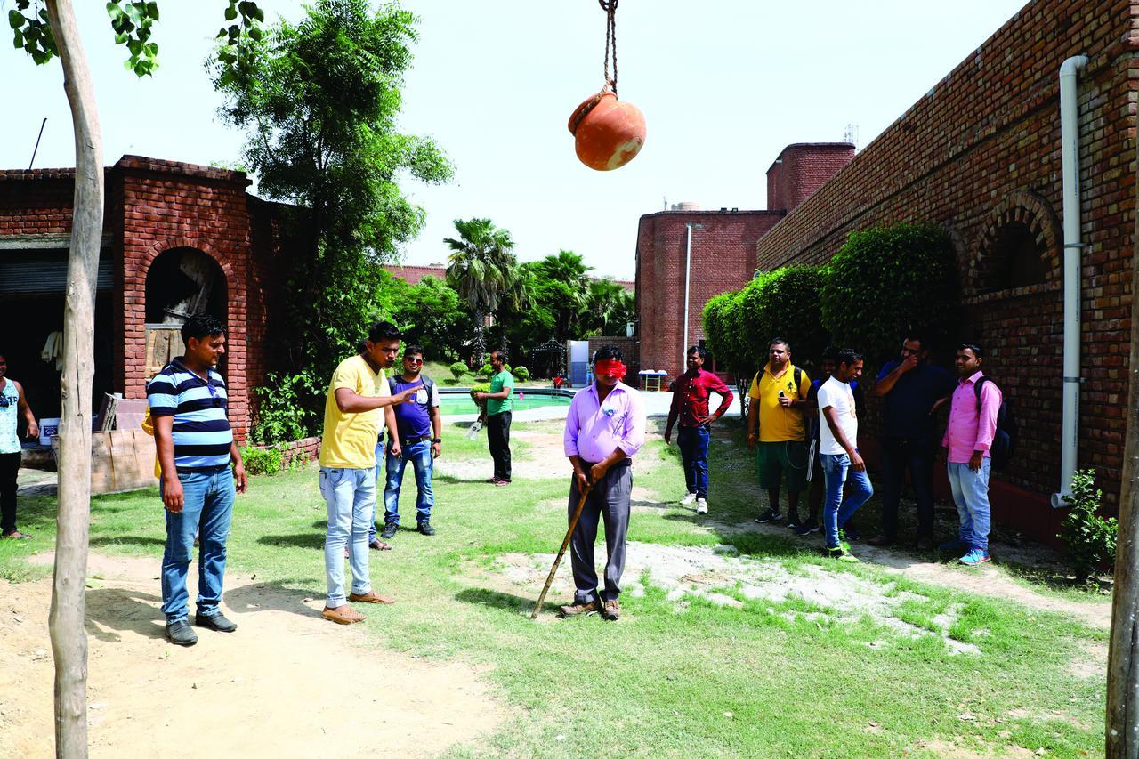 Magsons Resorts Vrindavan Kosi Extérieur photo