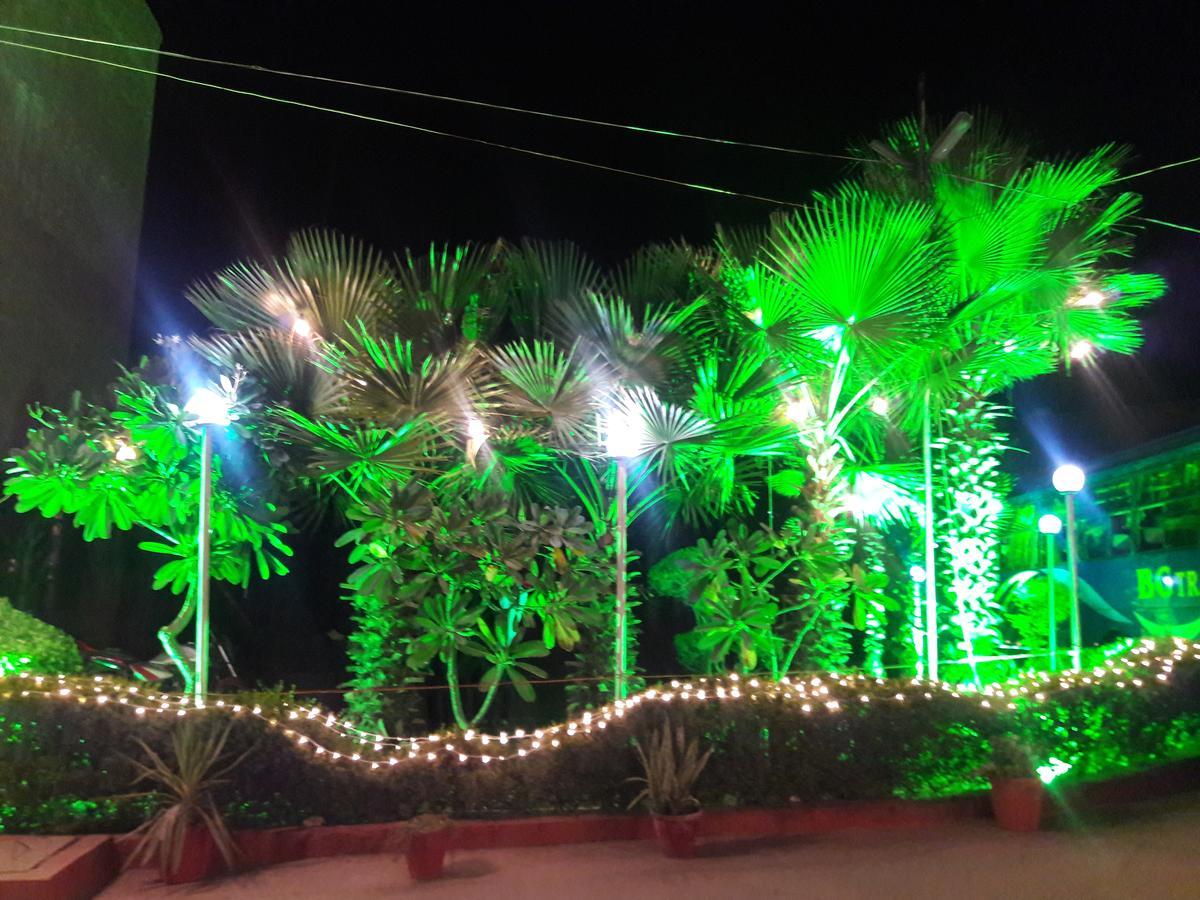 Magsons Resorts Vrindavan Kosi Extérieur photo