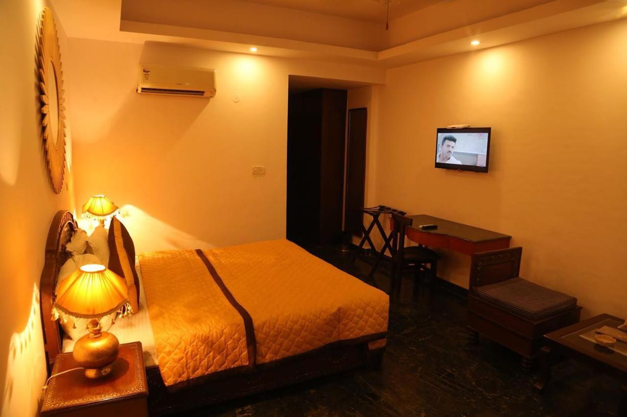 Magsons Resorts Vrindavan Kosi Extérieur photo