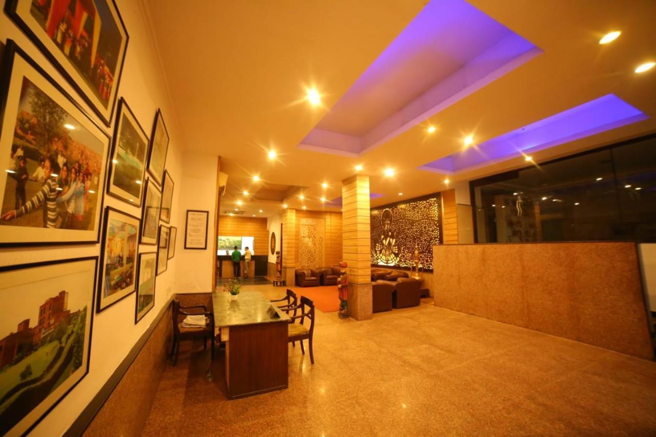 Magsons Resorts Vrindavan Kosi Extérieur photo